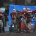ナイスプレーを称賛する川越監督