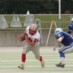 力強いランでディフェンスは弾き飛ばすRB#24一見 膝を狙う低いタックルは要注意!