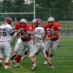 怒涛のラッシュで高千穂QBにプレッシャーをかける 商大DL